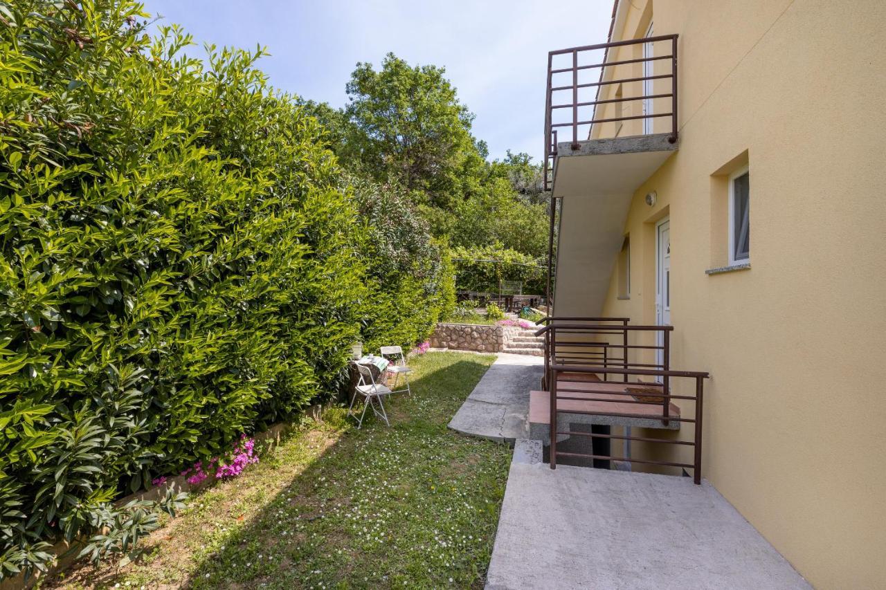 Apartment Mia Cizici Exterior photo